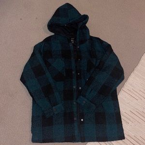 Cute flannel shacket!